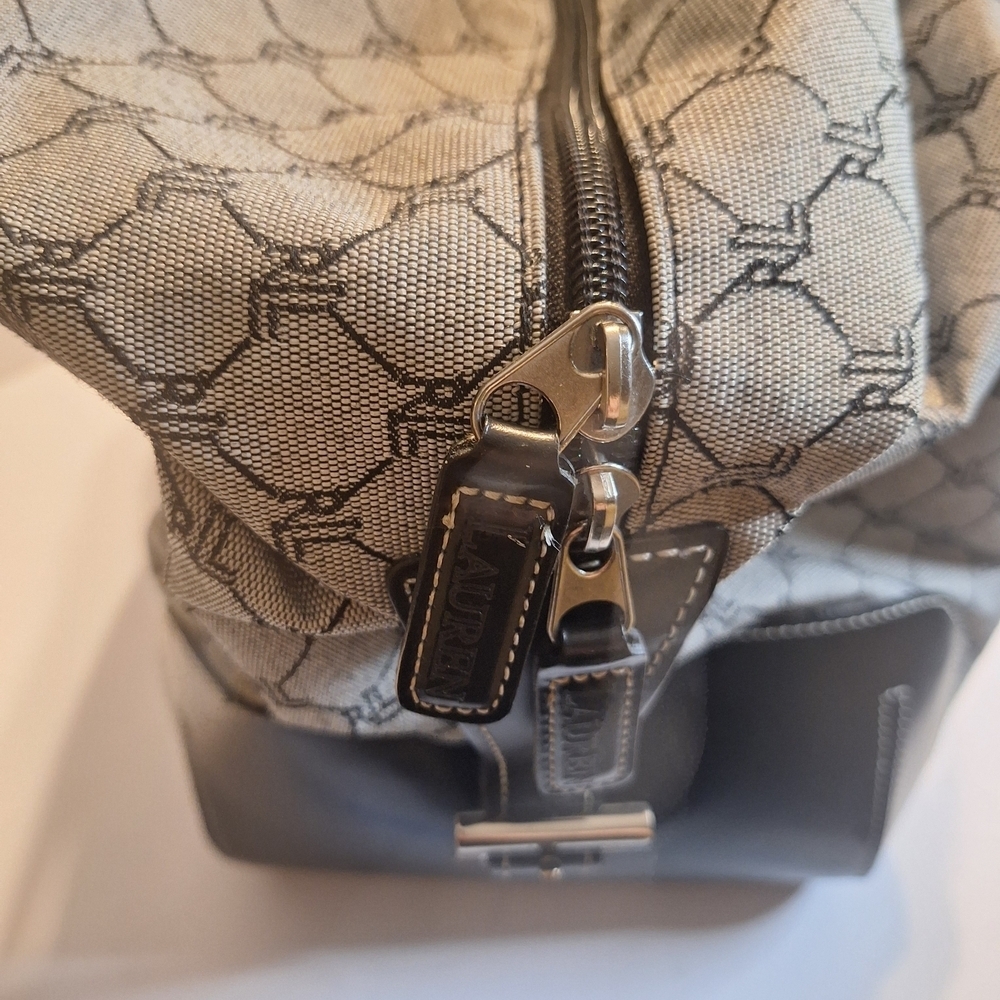 Ralph Lauren Monogram Jacquard Large Tote Handbag - Picture 5 of 13